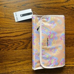 Nine West Pastel Floral Organizer